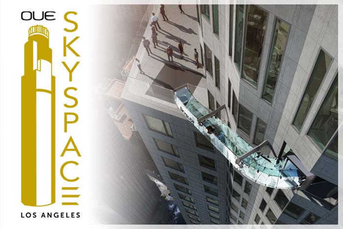 Cầu kính trong suốt Skyslide – Thử thách không trung