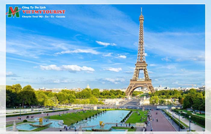 PARIS: MỖI GÓC PHỐ, MỘT CHUYỆN TÌNH